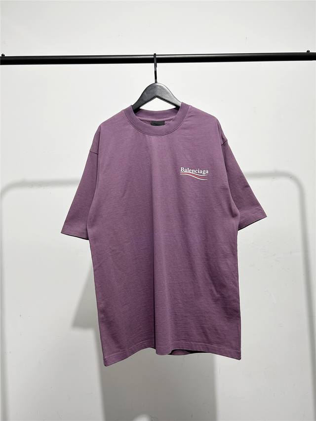 高版本，质量很好！原版包装，2025年新款巴黎世家 Balenciaga男女同款波浪可乐短袖T恤！紫红色原版龟裂纹海浪印花！ 此款尺码偏大，最小Xs穿到145斤
