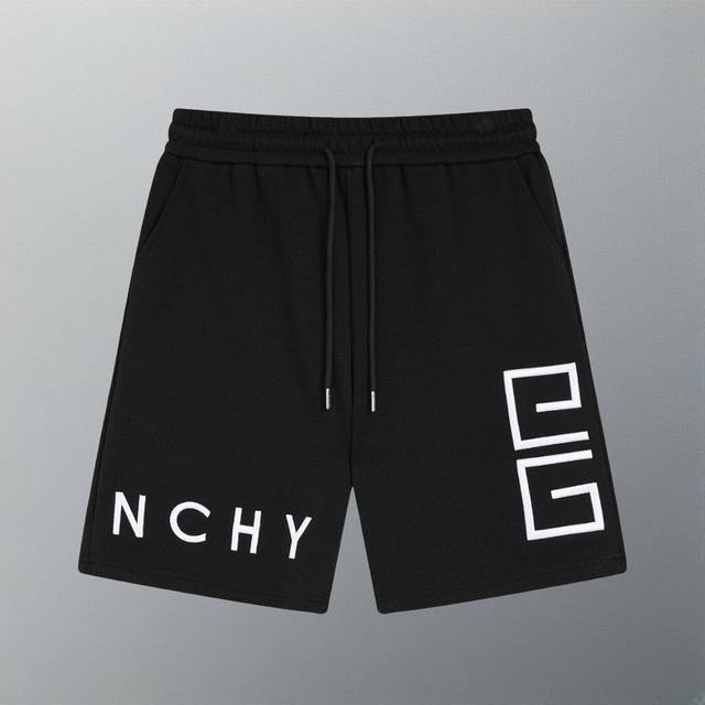 高版本 Givenchy 纪梵希 专柜同款 经典字母刺绣 五分裤、高品质牛肚面料、特别手感、超级质感 舒适柔软透气 休闲宽松版型 潮流男女同款 颜色：黑色 码数