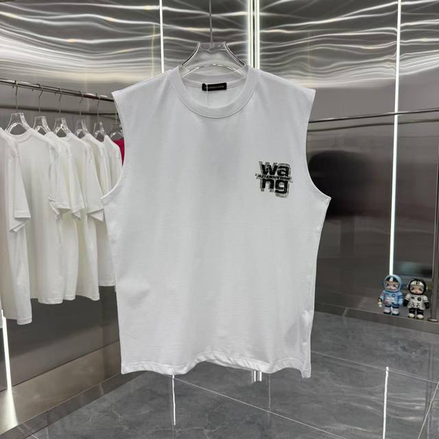 Wang 大王 2025夏季新款 无袖背心 个性印花 男女同款宽松版 S M L Xl Xxl 五个码 颜色：黑色 白色 灰色