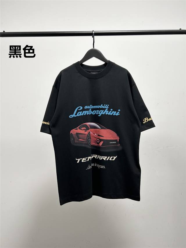 高版本，质量很好！巴黎世家 Balenciaga联名兰博基尼系列！男女同款汽车印花短袖T恤！此款尺码偏大，最小Xs穿到 斤左右！最大穿到220多斤！ 巴黎世家L