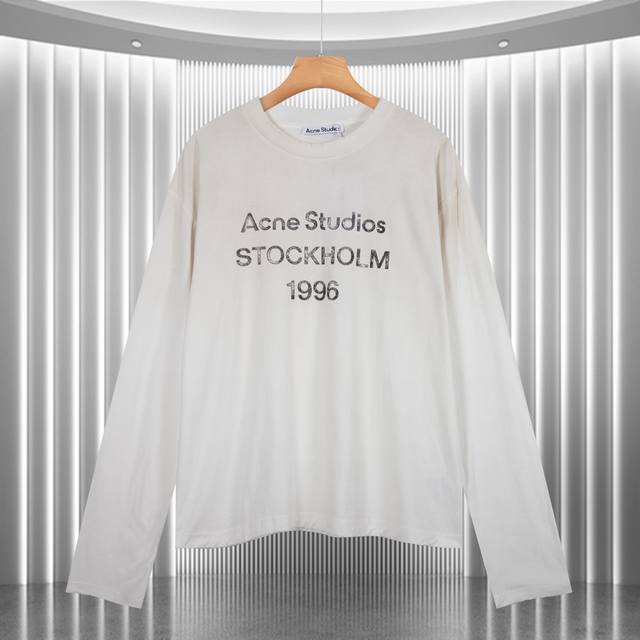 Acne25早秋新款脏脏做旧1996长袖 这谁能抗拒这就是你衣柜缺的那件，舒服的长袖T恤打底衫它真的太好穿了，软软薄薄，冰凉清爽手感，贴身超级舒适可以穿在一切T