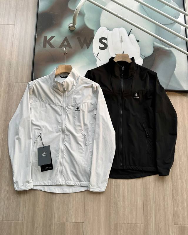 区别市场货！ Kailas 凯乐石M8-Lt立领软壳外套防泼透汽轻量户外夏季新款男女款皮肤衣 这是一款专为炎热天气下轻量出行，同时兼具物理防晒的软壳，时尚小立领