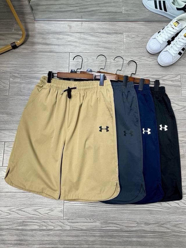 安德玛休闲短裤 Ua安德玛休闲运动短裤五分裤Under Armour，盛夏透凉出行，面料手感柔软，舒适性绝佳，宽松版型，上身显瘦，很好搭配，男女同款，情侣款 C