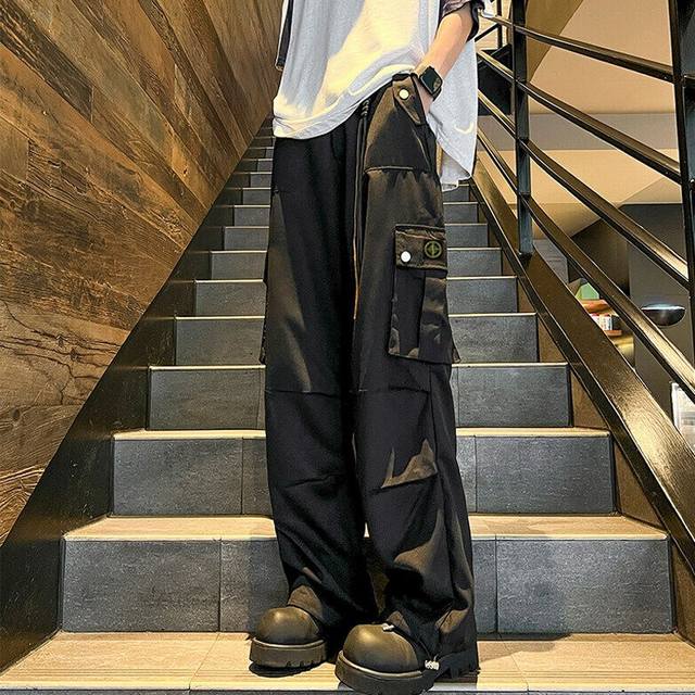 Stone Island 石头岛夏季新款纯色休闲裤 V百搭工装裤，拖地裤， 男女同款 ，舒适百搭，立体裁剪！手感细腻，百搭不挑人！ 颜色：黑色 棕色 尺码：M-