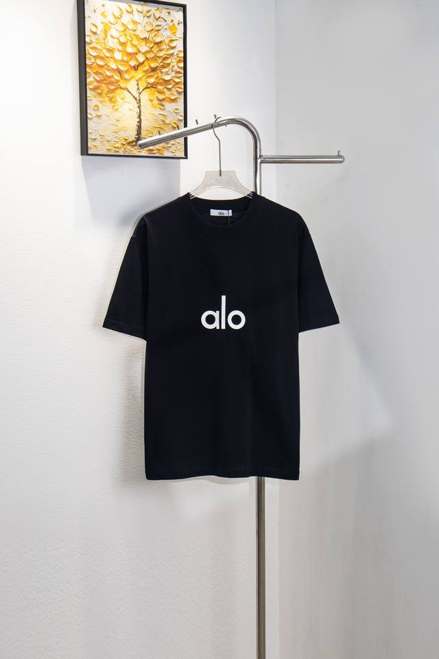 款号：Y186 Alo Yoga经典字母Logo3D立体印花情侣款短袖T恤 正儿八经280克纯棉双砂面料 所有面料均已提前做过缩水 品质第一 所见即所得 不会洗