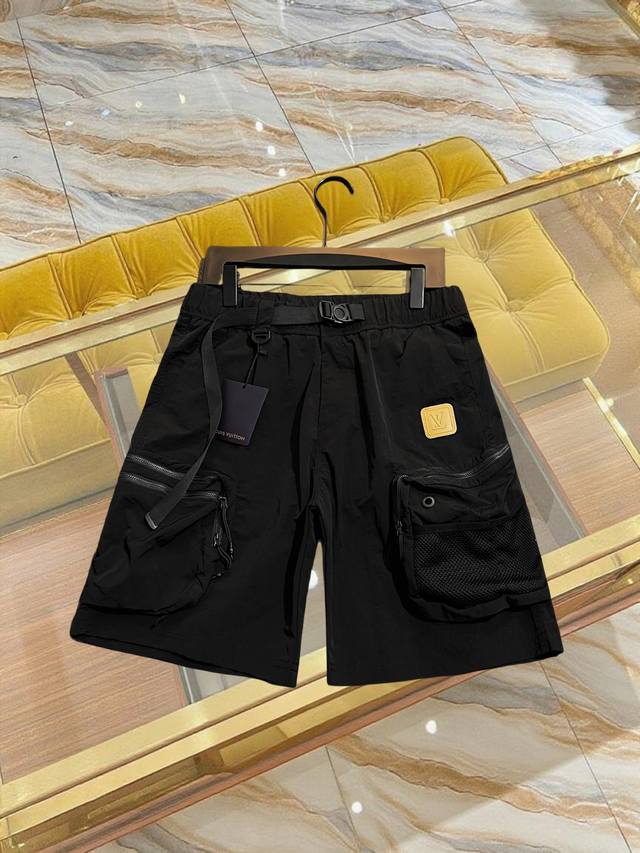 Lv* 25Ss多功能短裤 定织定染科技帆布面料 定织扁机罗纹 完美还原 开模最新联名五金 Sizr：S M L Xl Xxl
