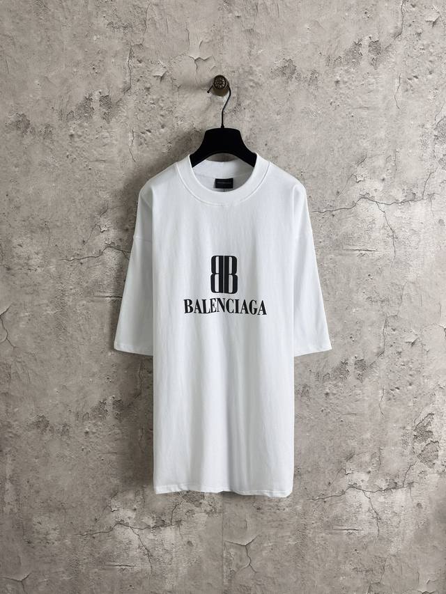 巴黎世家Balenciaga 双Blogo短袖 颜色：白色 尺码：Xs-L