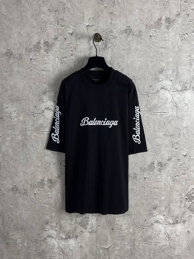 巴黎世家Balenciaga 经典Logo袖子刺绣短袖 颜色：黑色 尺码：Xs-L