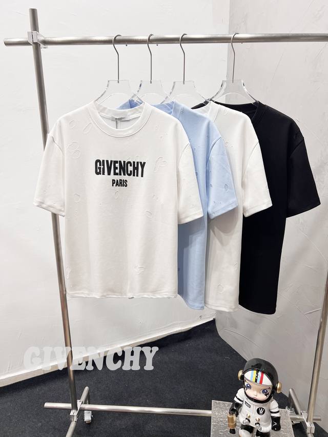 款F74 纪梵希 小书本标配 高版 纪梵希Givenchy Gvc新款火烧云激光破洞字母印花大破洞圆领短袖，康利数码直喷印花，专柜同步上新，男女同款现货发售 颜