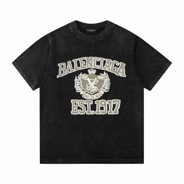 款M131 巴黎麦穗水洗100 Balenciaga巴黎.24春季新款，皇冠麦穗剪刀发泡印花工艺.成衣做旧洗水短袖T恤.砖柜同步.面料采用巴黎Zp定织定染全棉双