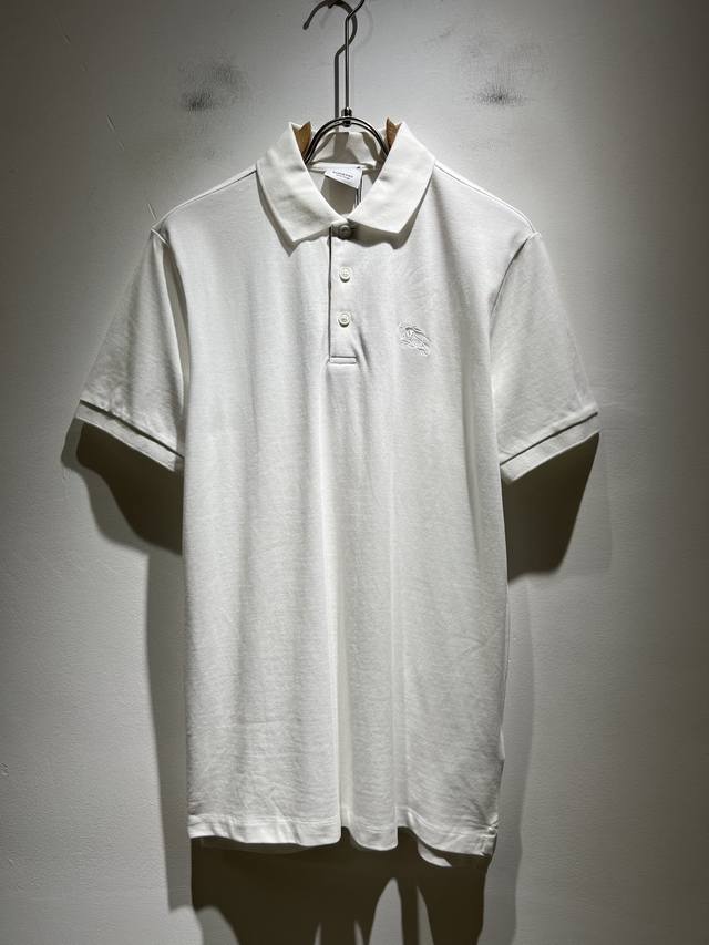 Bur*Erry 巴*莉 2025春夏新款男士短袖Polo衫，品牌最新设计元素！既不单调也不复杂,恰到好处的展现品味！客供顶级定制珠地棉面料！舒适吸汗透气根本不