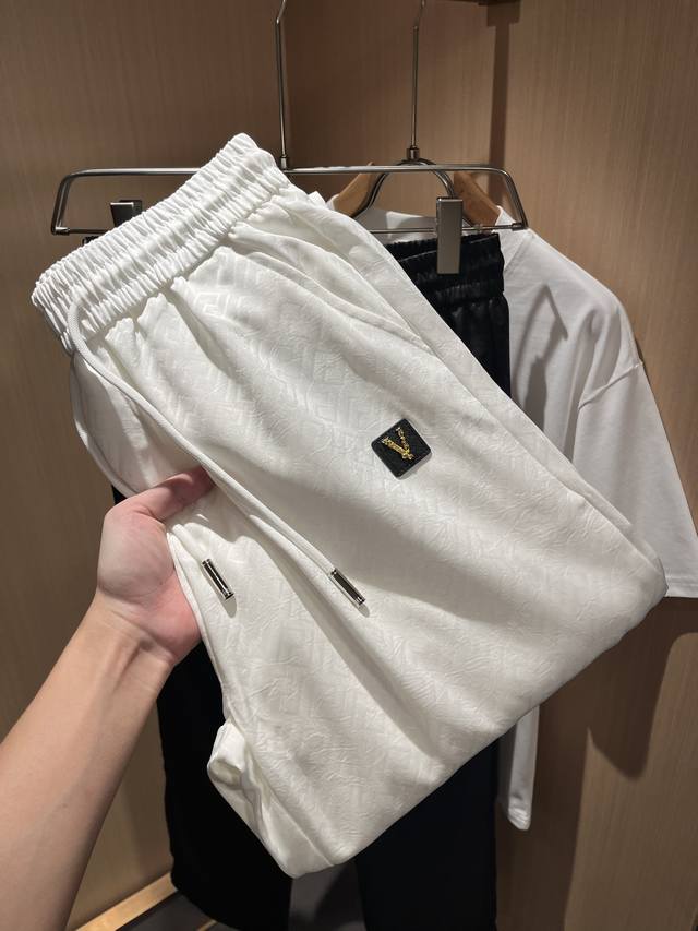 Versa*E 范*哲2025春夏新款男女同款休闲裤，潮流轻奢新品登场 原单复刻产物 高端品质 市场最高版本 米兰时装设计师款 先睹为快，独家现货发售！裤腿Lo