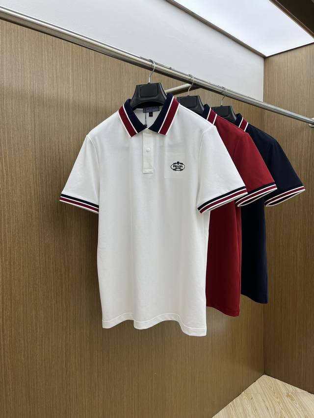 新款 Pd 2540春夏新款男士短袖Polo衫，品牌最新设计元素！既不单调也不复杂,恰到好处的展现品味！客供顶级定制珠地棉面料！舒适吸汗透气根本不在话下,面料独