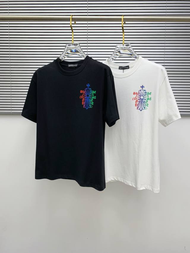 Ss克罗心纯棉最新面料经典标识图案Logo时尚简约潮流短袖，最顶级的品质专柜原单短袖，顶级制作工艺进口面料，专柜款独特设计，采用进口高端订制面料。官网在售！面料