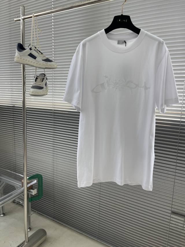 Dio 25Ss新款Lewis Hamilton合作系列，棉质平纹针织刺绣短袖宽松T恤！ 码数：S.M.L.Xl 衣长