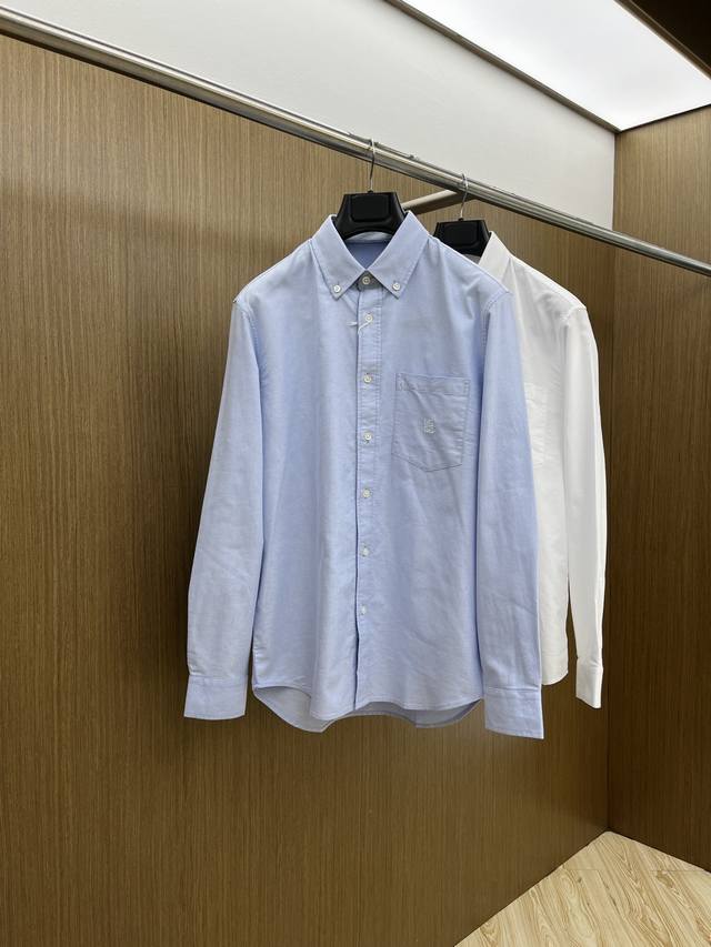新品 Gvc Ss春夏新款时尚简约长袖衬衫，本款轻盈棉质衬衣采用全棉牛津纺面料，经典简约设计搭配，清爽色调，颜色超超超超级赞，这一季最值得入手的单品，简约大气又