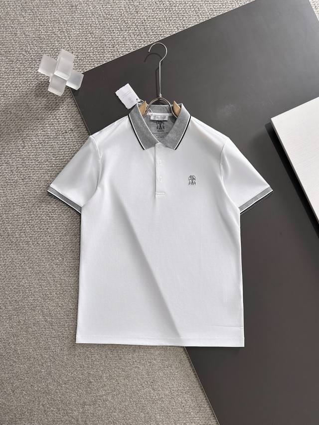 Bc夏季新品翻领Polo短袖 时尚单品设计，更加时尚舒适，高标准定制，上身非常有型，奢华品牌经典Logo图案 客供辅料，客供进口舒适透气面料质感非常细腻，细节工