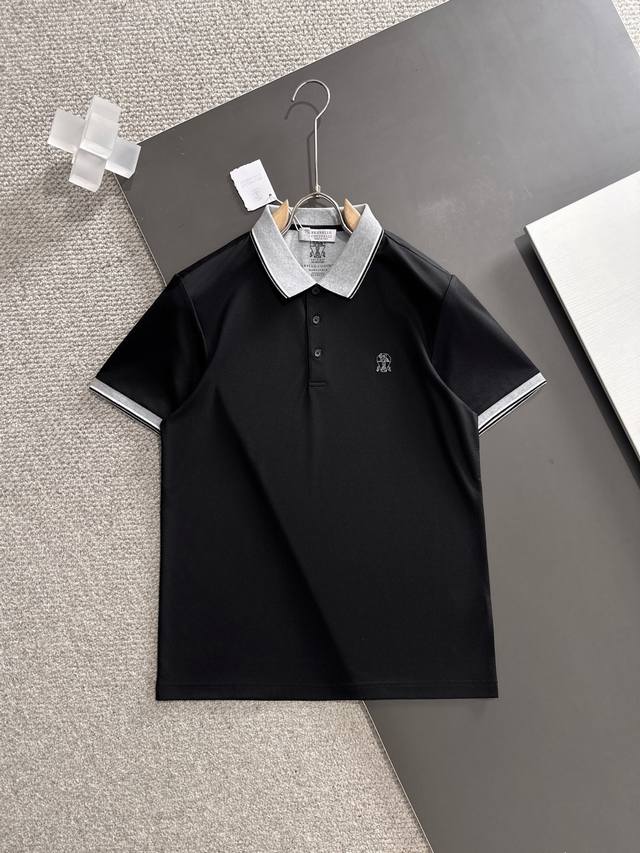 Bc夏季新品翻领Polo短袖 时尚单品设计，更加时尚舒适，高标准定制，上身非常有型，奢华品牌经典Logo图案 客供辅料，客供进口舒适透气面料质感非常细腻，细节工
