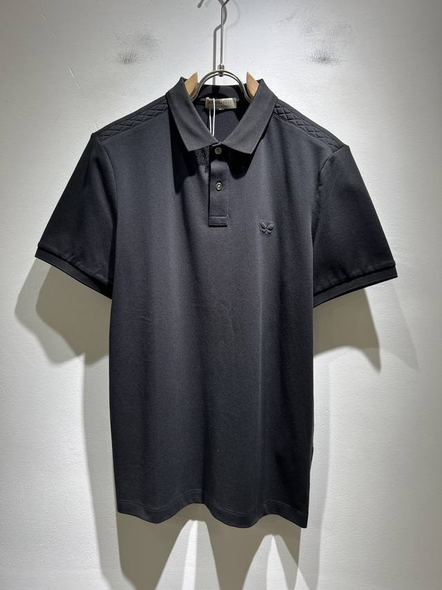 Bottegavene*A宝*嘉 2025春夏新款翻领Polo衫这是今年目前为止最牛批的一款纯色高品质Polo衫！！！客供进口珠地棉面料！简单品牌标志性Logo