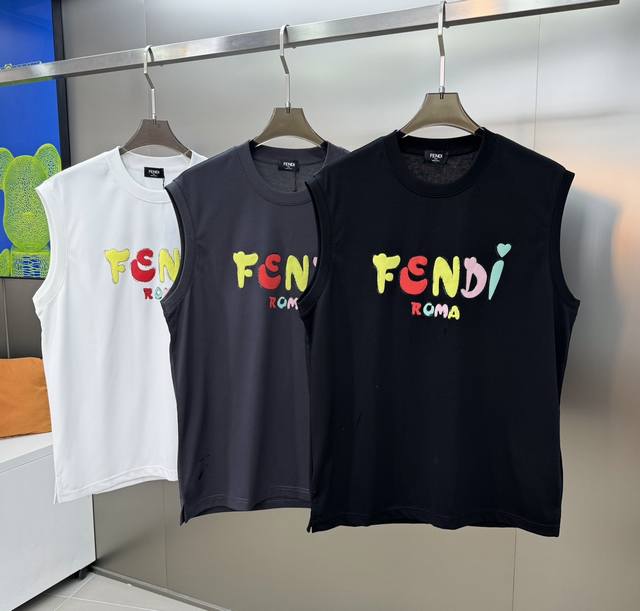 Fend*I芬-迪2025S春夏最新爆款背心推荐！男女同款～胸口卡通糖果色彩字母设计！色搭配视觉冲击力.这款强烈推荐！人见人爱夏季百搭背心.无论是搭配短裤～长裤