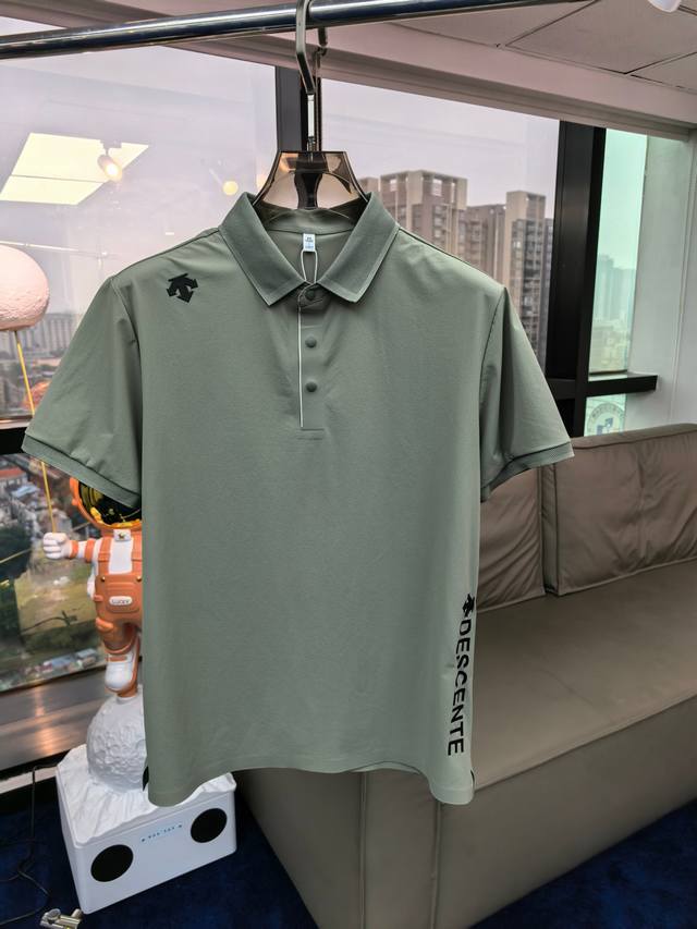 迪桑特 25Ss春夏新款速干翻领Polo衫 休闲运动风，户外品牌可能大家第一想到的就是、Kailas，在以面料独特研究为特征，仅凭这些就已经足以支撑其成为服装制