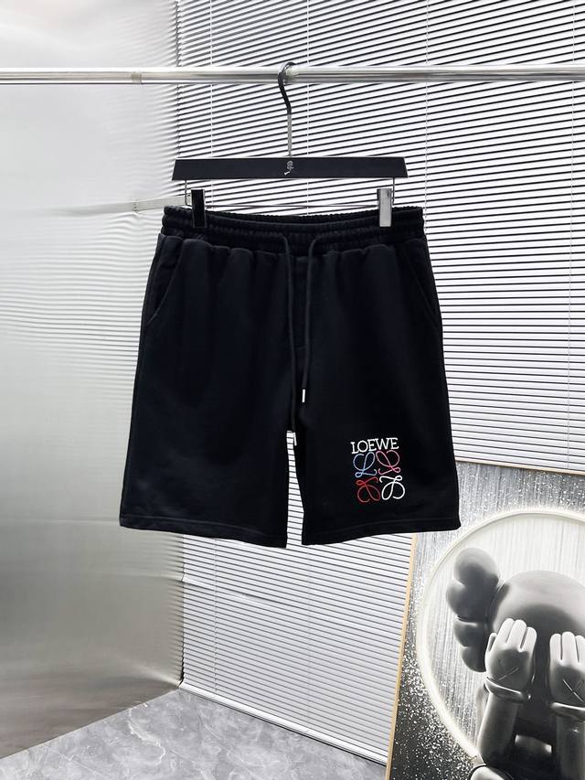 罗意威 Loewe 2025夏季新款 短裤 休闲裤，高端版本！专柜定制面料 透气舒适度高，细节无可挑剔，品牌元素设计理念，体现高品质。手感细腻柔软！呈现休闲裁剪