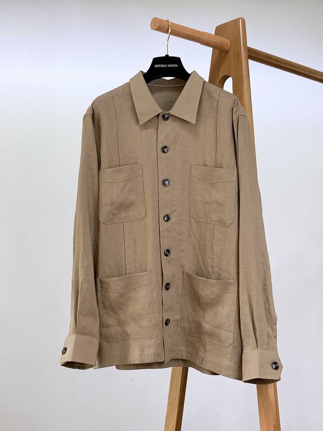Brunello Cucinelli 布鲁奈罗.库奇内利 2025Ss春夏新品 休闲亚麻衬衫 面料成分：100%亚麻 欧麻新境 砂洗肌理极简衬衫 当100%欧洲