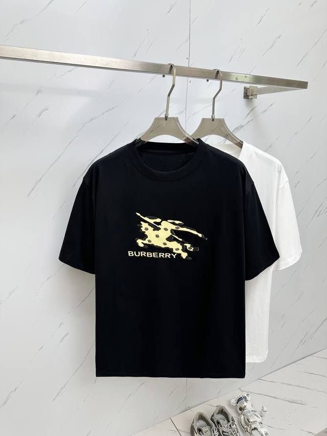 Burb 高端品质 25款Ss秋冬新品打底短袖 质量杠杠的 厚度弹性适中 舒适性高 Mp耐洗耐穿 秋季单品 冬季打底佳品 务必人手两件备用 亲戚好友特别推荐款