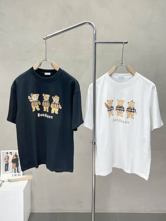 Burberry巴宝莉独家专供新款原单男士休闲短袖 高端定制 高端版本 时尚百搭爆款进口面料 手感超柔软细腻 穿着亲肤舒适 高端精品 代工厂P精细做工 上身非常