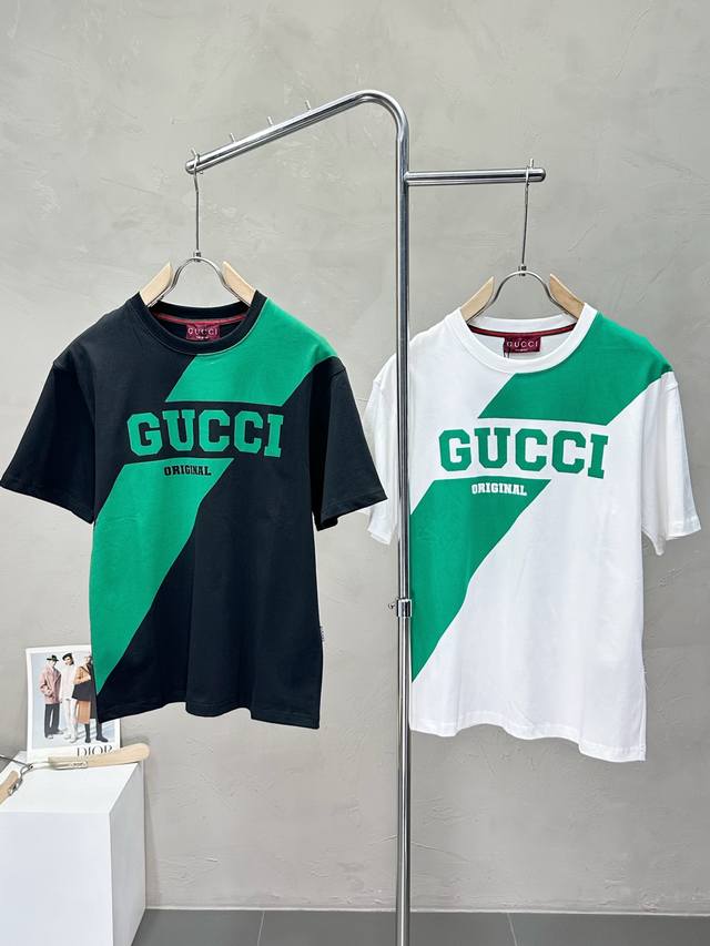 Gucci古驰独家专供新款原单男士休闲短袖 高端定制 高版本 时尚百搭爆款进口面料 手感超柔软细腻 穿着亲肤舒适 高端精品 代工厂P精细做工 上身非常赞 男士必