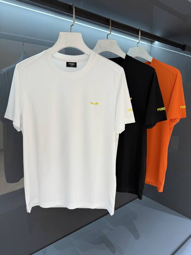 新品 Jy-Pfd全新时装变革盛宴.2025Ss夏季Fe*Di 字母刺绣Logo标识男士圆领短袖T恤 奢华耐看充满活力气息.体验视觉和触觉最新气息...单穿内搭