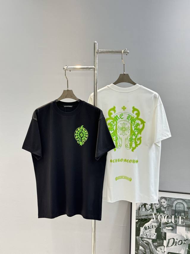 Chrome Hearts*克罗心25S春夏新款T.克罗心标识烫画设计.后背大图案烫画.个性鲜明.潮人必备款推荐.定制260G纯棉面料，舒适柔软.适中的重量与极