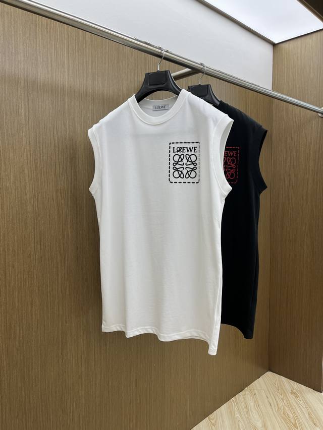 新品 Loe Ss春夏独家专供新款原单男士休闲坎肩背心 高端定制 高版本 时尚百搭爆款进口面料 手感超柔软细腻 穿着亲肤舒适 高端精品 代工厂P精细做工 上身非
