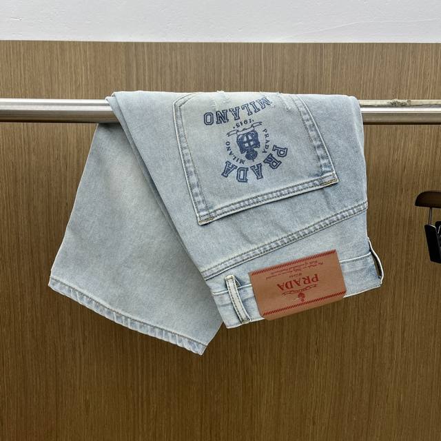 高端货品 Pd 春夏S专柜款高级订制新品官网每季专柜必推产品 莱卡棉订制牛仔面料 专柜走好设计 版型巨好 上身效果超好 专柜热卖Slim板型 黑色牛仔短裤Jxz