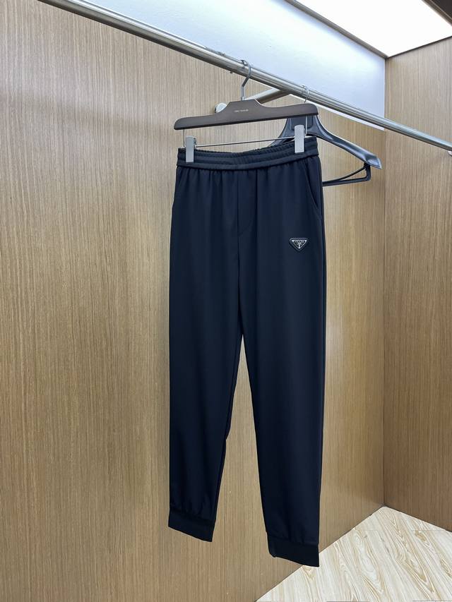 新品 Pd 2540春夏新品休闲裤，裤身工艺设计，进口客供辅料、面料定制，代工厂P出品免检！每个细节做到极致，原版五金配件，潮范十足、上身有型帅气，Jxzh潮人