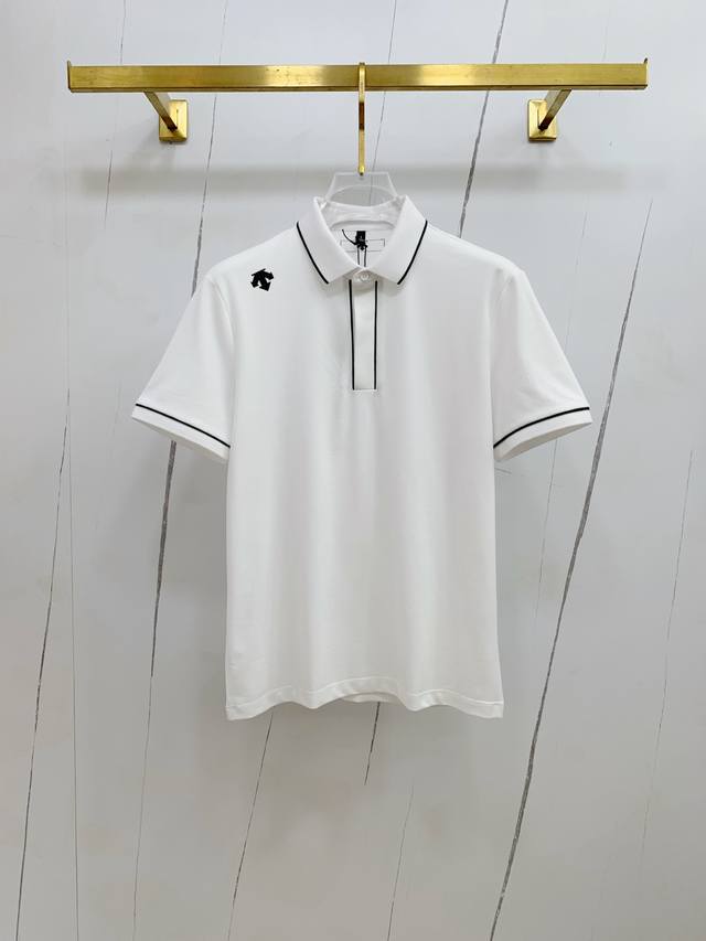迪桑特25Ss新款春夏短袖翻领T恤Polo，最高版本客供定制高端朱地面料简单时尚款，拼色螺纹超级好看！经典Logo简单大方的款式！满满的高级感，四季可穿。简欧风