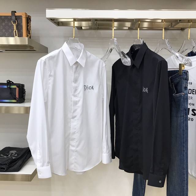 Dio 绣花Logo纯色全棉衬衫 经典衣领，正面暗纽扣、前后字母刺绣、客供专柜全棉面料、 正常版型，珍珠母贝壳扣 码数：S-Xxl 38-42Sjbsp