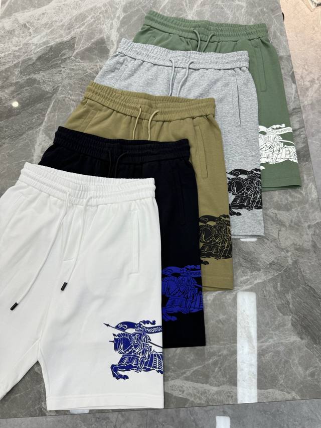 上衣 裤子 Bbr*巴宝莉*25S新款五分休闲短裤.可搭配套装.男女同款！侧身经典战马印花视觉冲击力时尚感强！舒适感毛线圈纯棉面料.手感舒适透气.原厂五金质感满