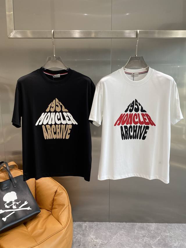 蒙家 纯棉最新面料经典标识图案Logo时尚简约潮流短袖，最顶级的品质专柜原单短袖，顶级制作工艺进口面料，专柜款独特设计，采用进口高端订制面料。官网在售！面料版型