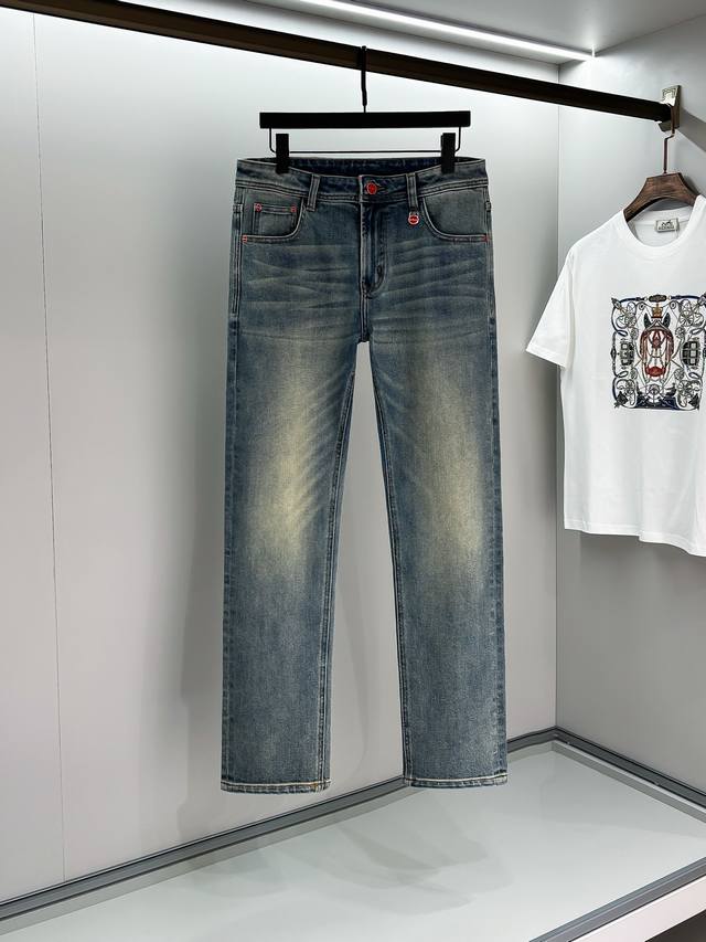 Kiton# 25 春夏原单男士时装休闲丹宁牛仔裤，香港洋行渠道货，高端日本代工出品，重磅白金级臻品，专柜同渠道订单，8K+！官宣画册海报穿搭款！ 可预测性的爆