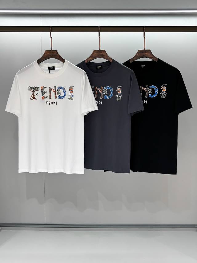 合照细节 2025Ss原單高品質 情侶款 Fen夏季新款纯手工绘画完成 高品质短袖T恤 每一件都是纯手工手绘 精緻升級 官方同款 定制面料 重磅同缸染面料 手感
