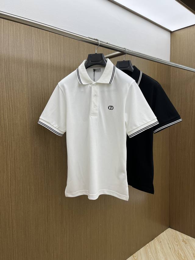Dior迪奥2025新款Cd精美小Logo刺绣夏季丝光珠地棉男士短袖Polo衫 这款 Cd Icon Polo 衫是二零二五夏季男装系列新品，休闲经典。采用棉质