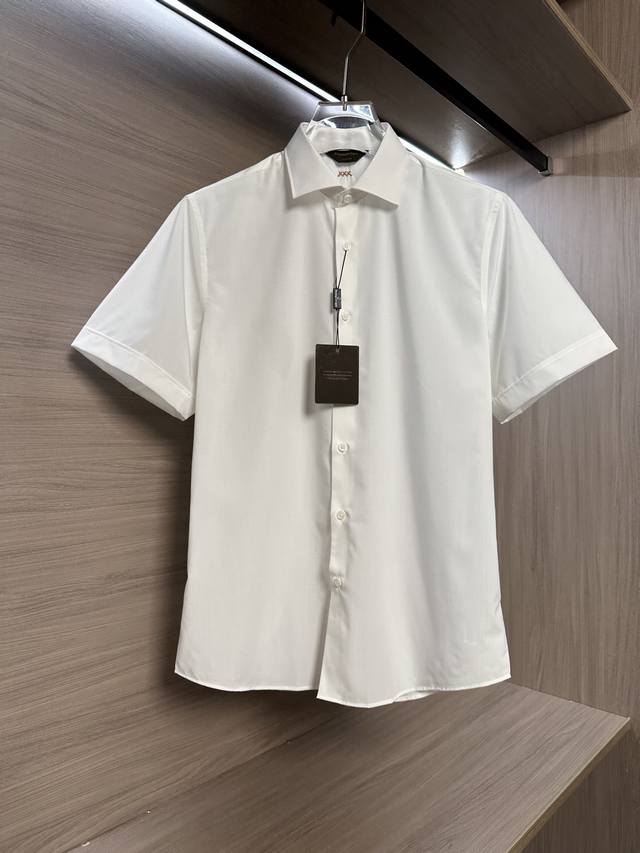 Zz杰尼亚25Ss夏季最新夏款男士必备款衬衫，100%鲁泰棉，舒服透气，原版面料，柔软舒适，上身高端又奢华，足够 场面的档次，这款衬衫无不骄傲的让你满意有面子