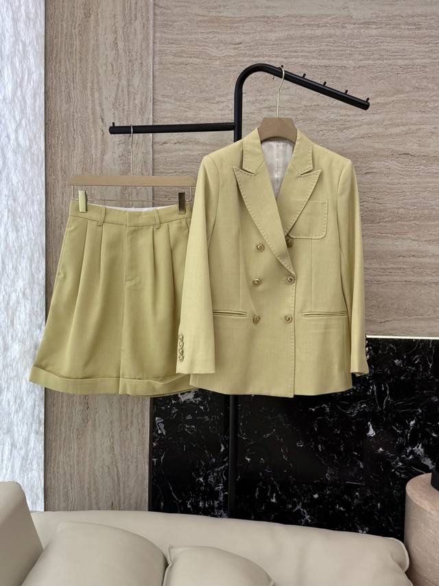 Tf060#新款套装 Max Mara 60%醋酸 30% 羊毛 长袖西装外套短裤套装 紫色 黄色 36 38 40 42