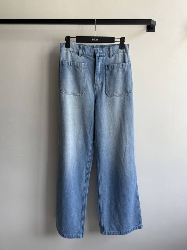 Dio* 25Ss春夏新款 提花老花双口袋卷边牛仔长裤。原版开发！高版出品！定制内D字母提花牛仔 浅蓝色洗水面料的青春减龄感 上身时髦高级 又酷帅 定制Logo