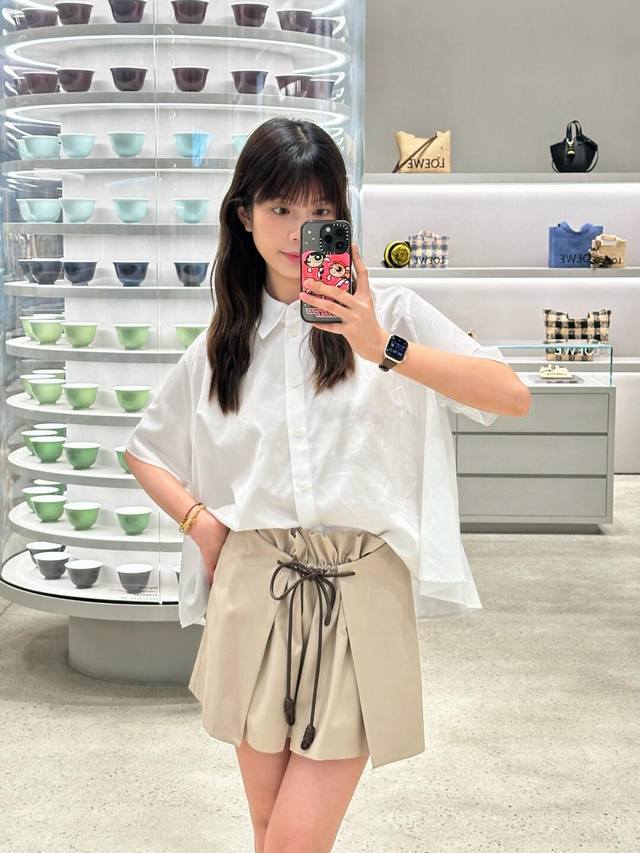 Loew* 25Ss春夏新款 立裁抽绳搭片P丨独家Yb开发！高版出品！摩登时髦定位花束褶皱设计感超强！搭片版型不挑人！进口斜纹纯棉布面料质感超物！经典版型百搭又