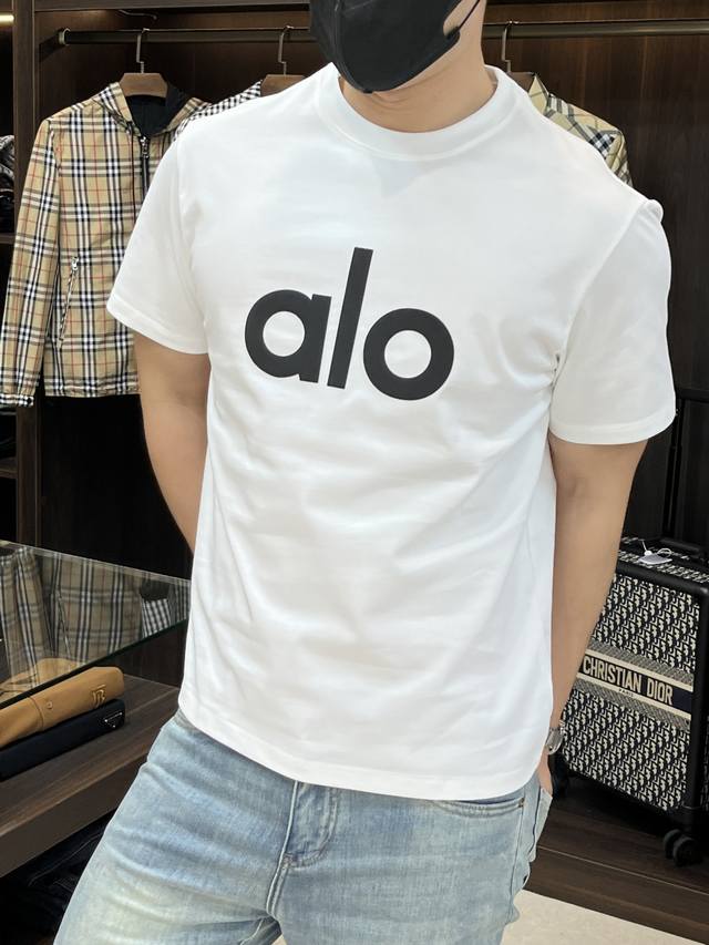 主推 Alo 独家专供秋季新款Alo时尚休闲圆领短袖，高密度320克纯棉面料，高级密针刺绣、高端欧版原单T恤，潮流时尚休闲半袖 透气舒适度高，细节无可挑剔，品牌