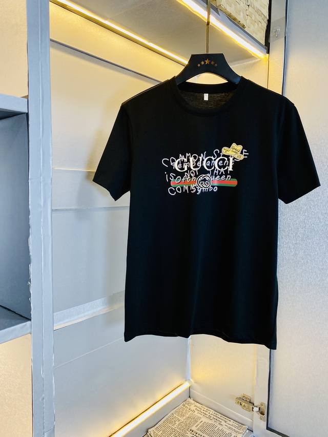 穿240斤 胖子福音 情侣款 码数：M-6Xl 古奇Gucci 原单品质 2025最新款 男装短袖T恤 衣服 精选专柜订制顶级丝光棉进口面料 所有细节做工完美1