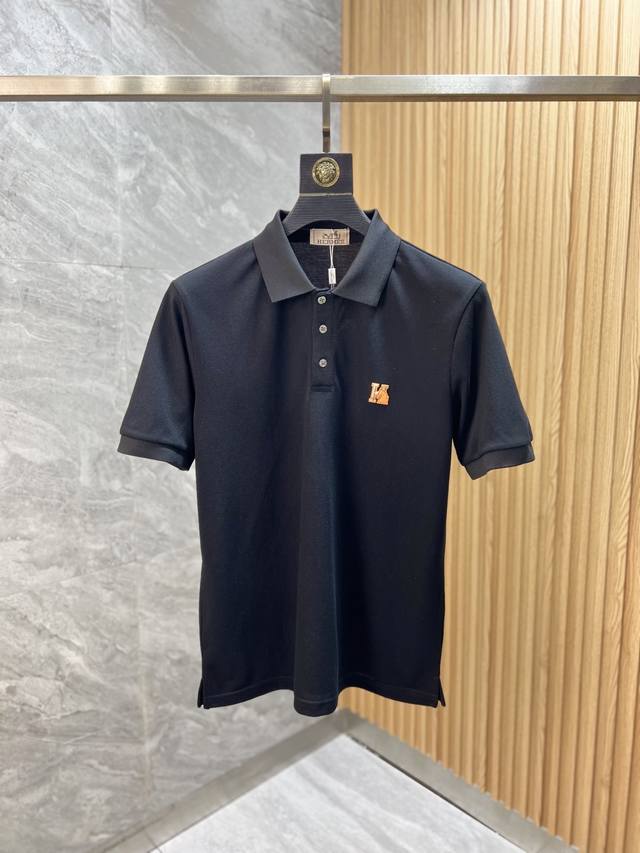 Hermes 爱马仕 2025年春夏新品上新 三标齐全 翻领短袖Polo衫 好货不用过多介绍 看细节 专柜码数：M-Xxxl 175 140建议L，