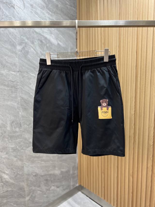 Fendi 芬迪 2025春夏新品 三标齐全 短裤 好货不用过多介绍 看细节 专柜码数：M-Xxxl 175 140上身建议L